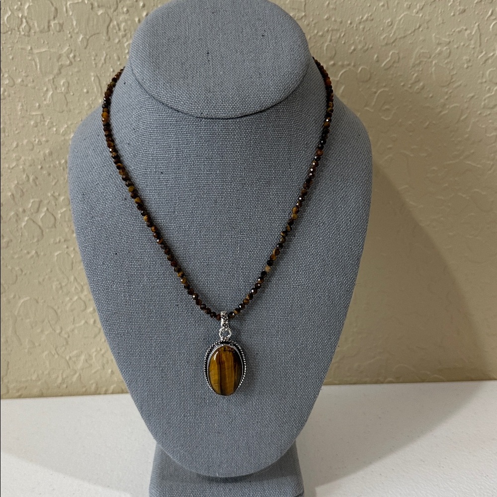 Genuine Tiger’s Eye Silver Plated Pendant and Tiger’s Eye Beaded Necklace - Picture 2 of 12